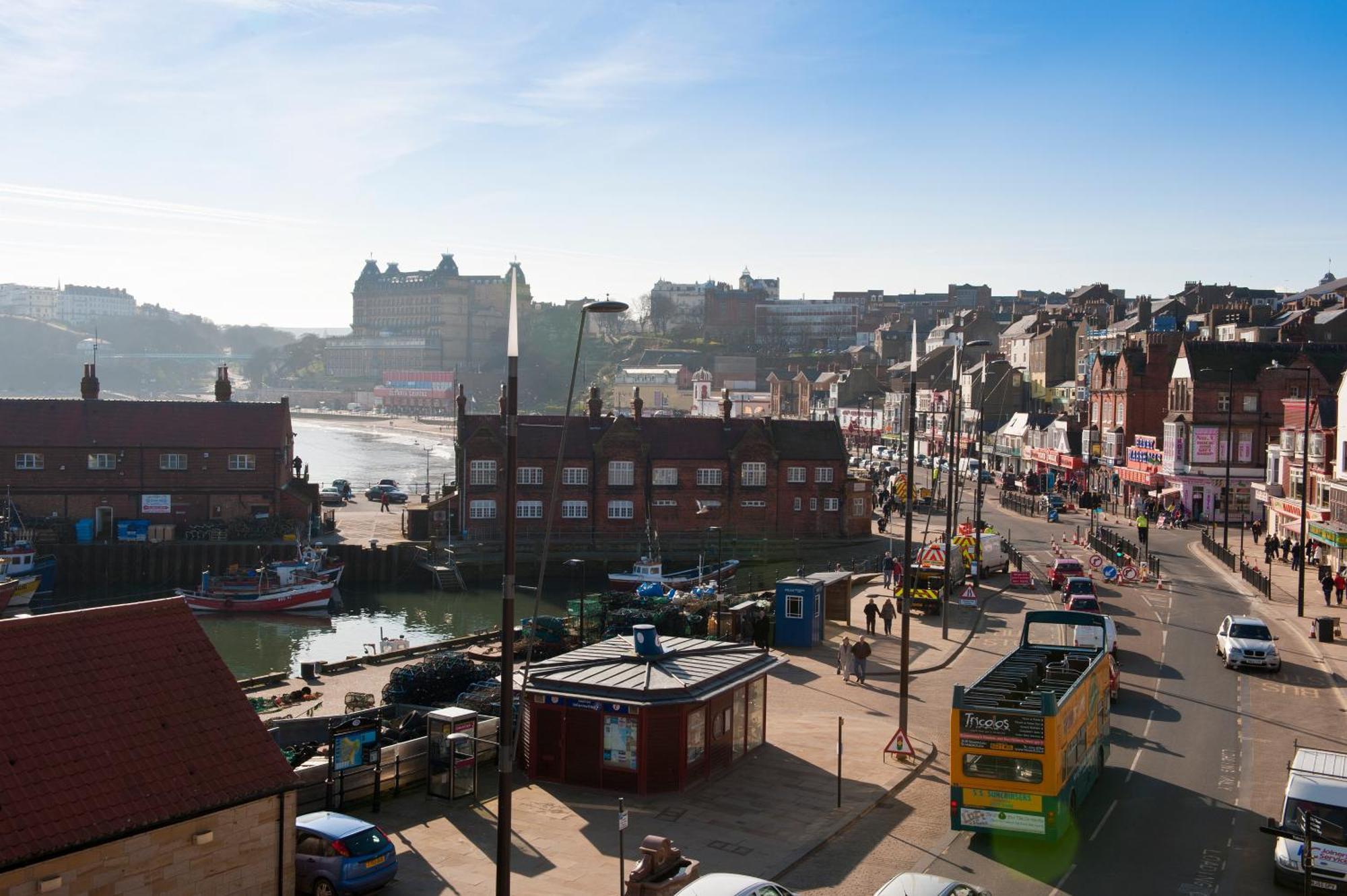 Harbourside With Private Parking Apartment *